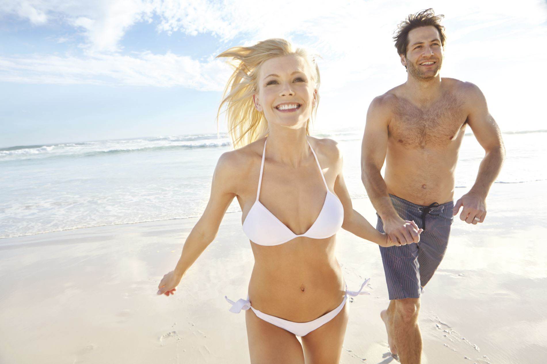 The perfect beach couple